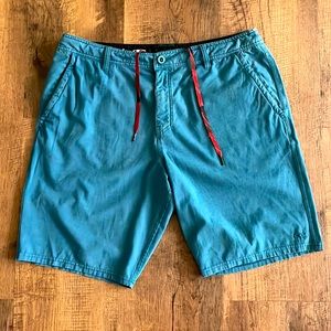 O’Neill Men’s Hybrid shorts Size 36 in Blue with front and back zipper pockets